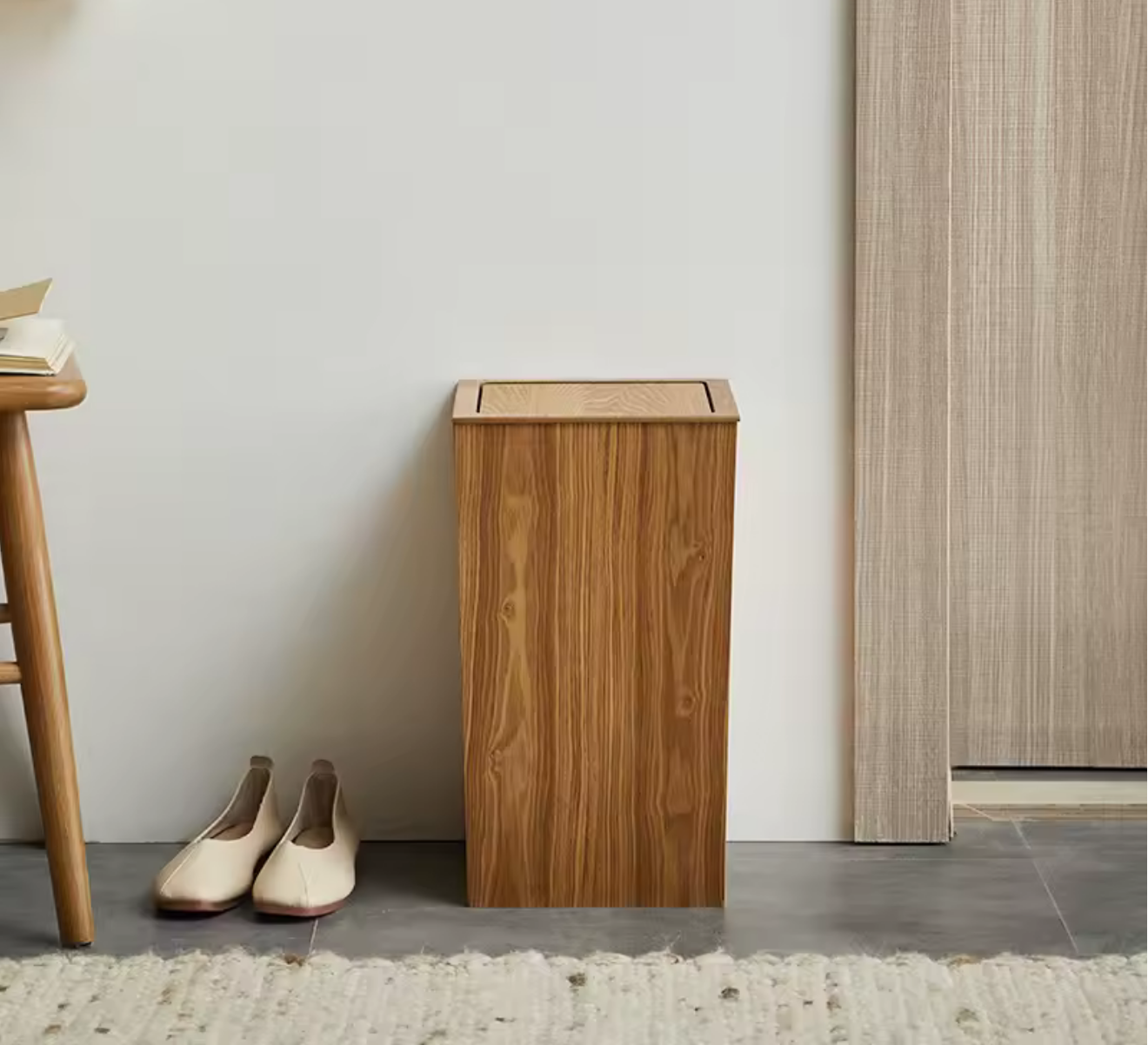 Japanese Eenvoudige Prullenbak